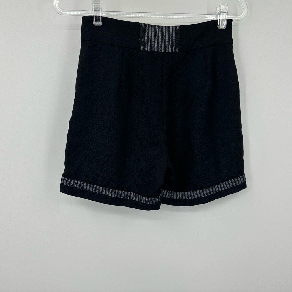 Immortal Thorn Black Eternal Dawn Retro Elegant Goth Shorts Sz Large | W500 - Picture 6 of 9